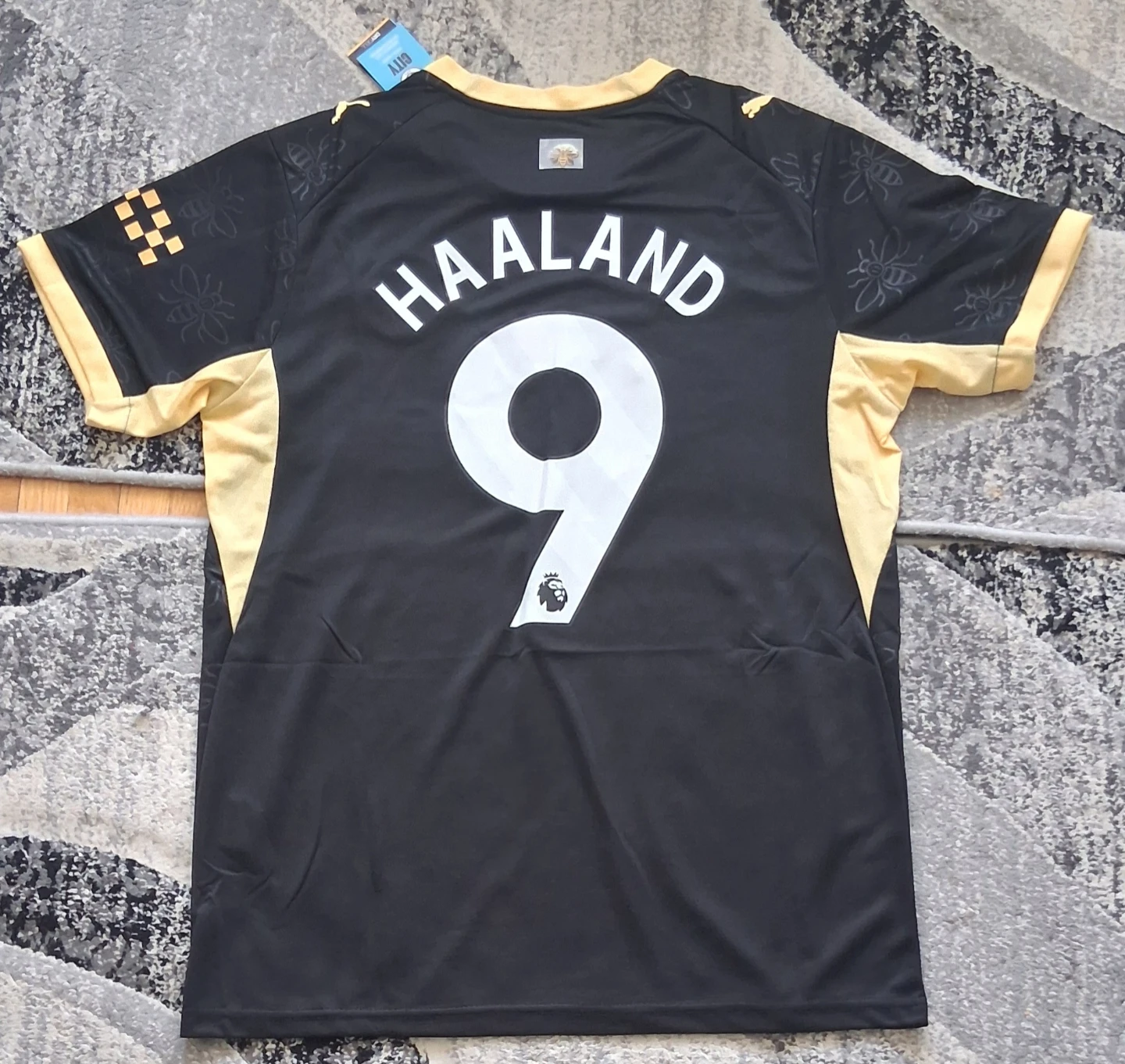 Doku and halaand jersey