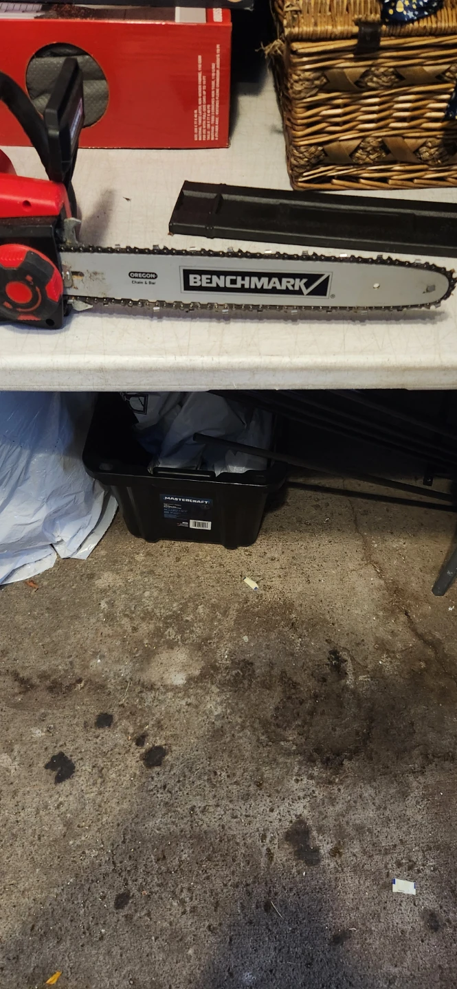Benchmark 16 inch Electric Chainsaw - photo 5
