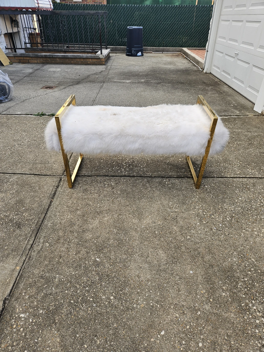 Fur bench