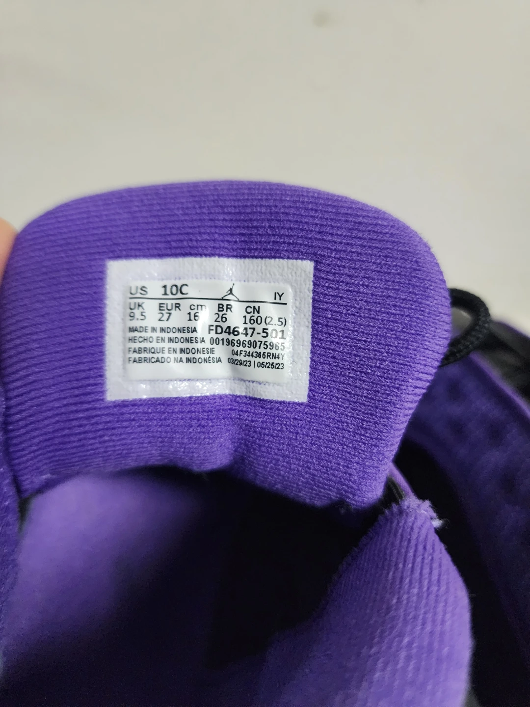Jordan Sneakers - Size 10C - photo 5