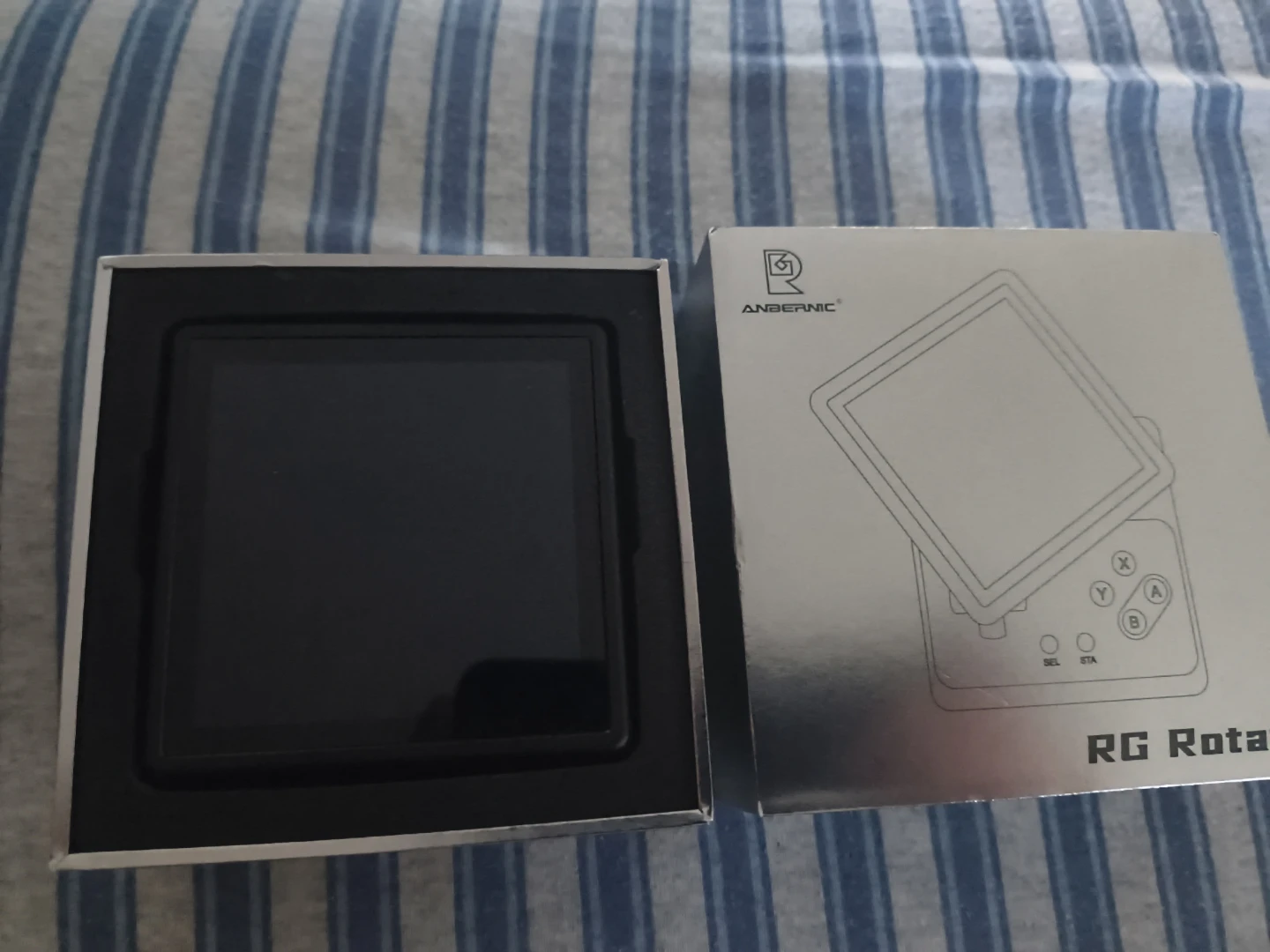 Anbernic RG Rotate  Handheld Game Console - photo 3