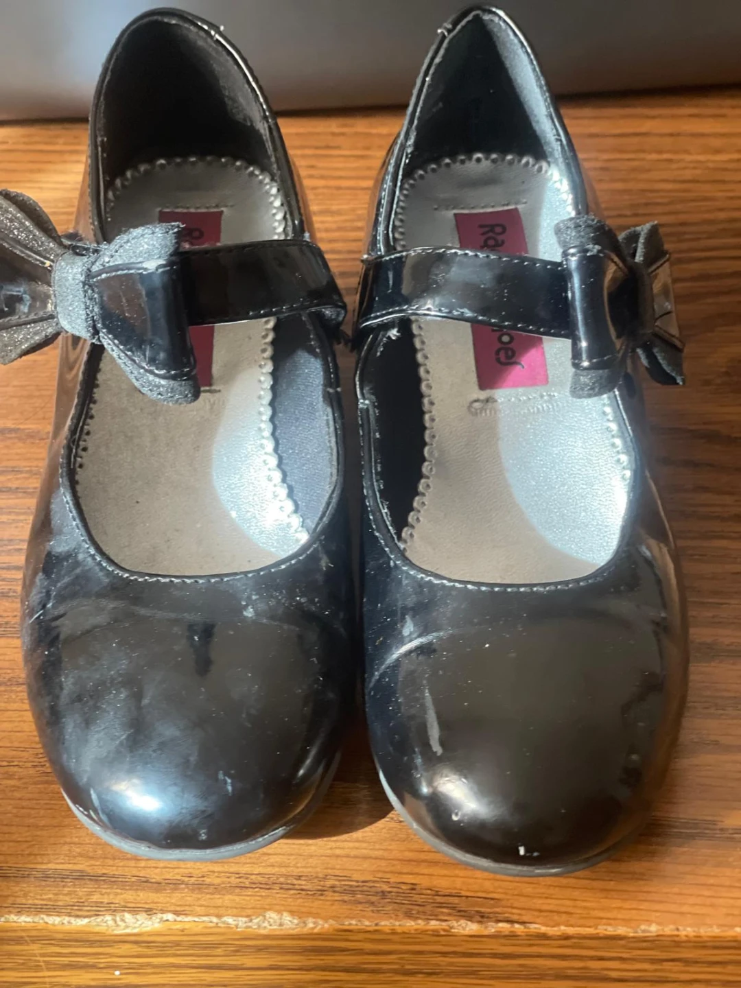 Black Patent Girls Dress Shoes - photo 2