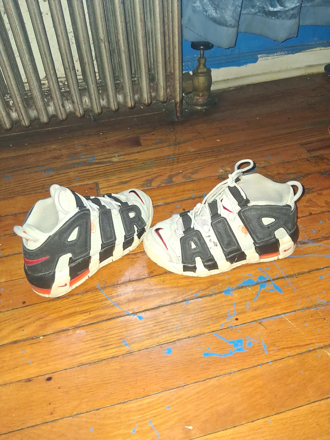 Nike Air More Uptempo Sneakers Size 4.5Y - photo 3