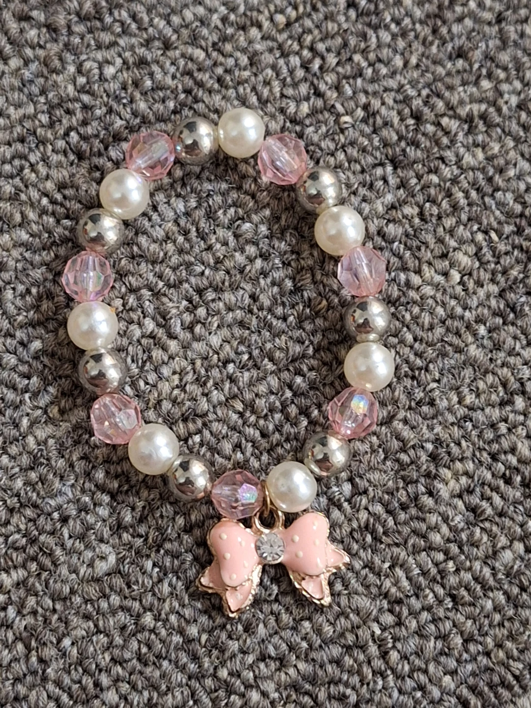 Pink Bow Beaded Bracelet