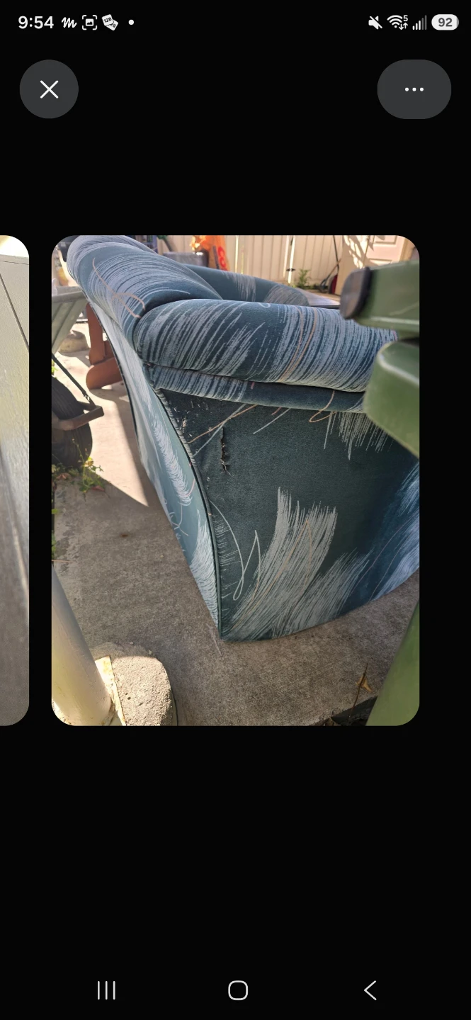 Free Chair