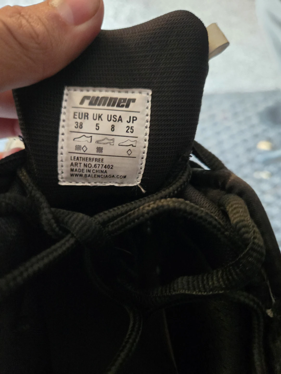 Balenciaga runners - photo 2