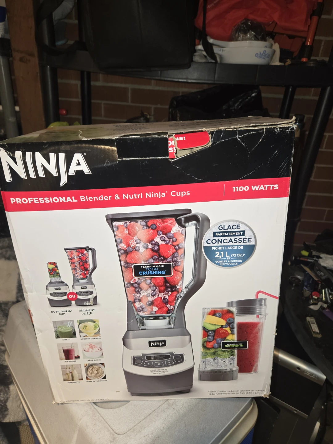 Ninja Professional Blender and Nutri Ninja Cups