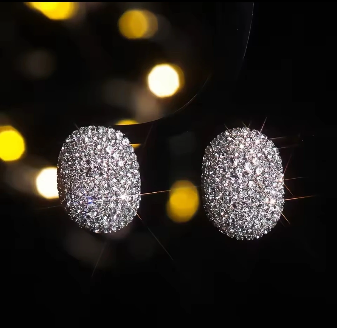 Sparkly Crystal Oval Stud Earrings - photo 5