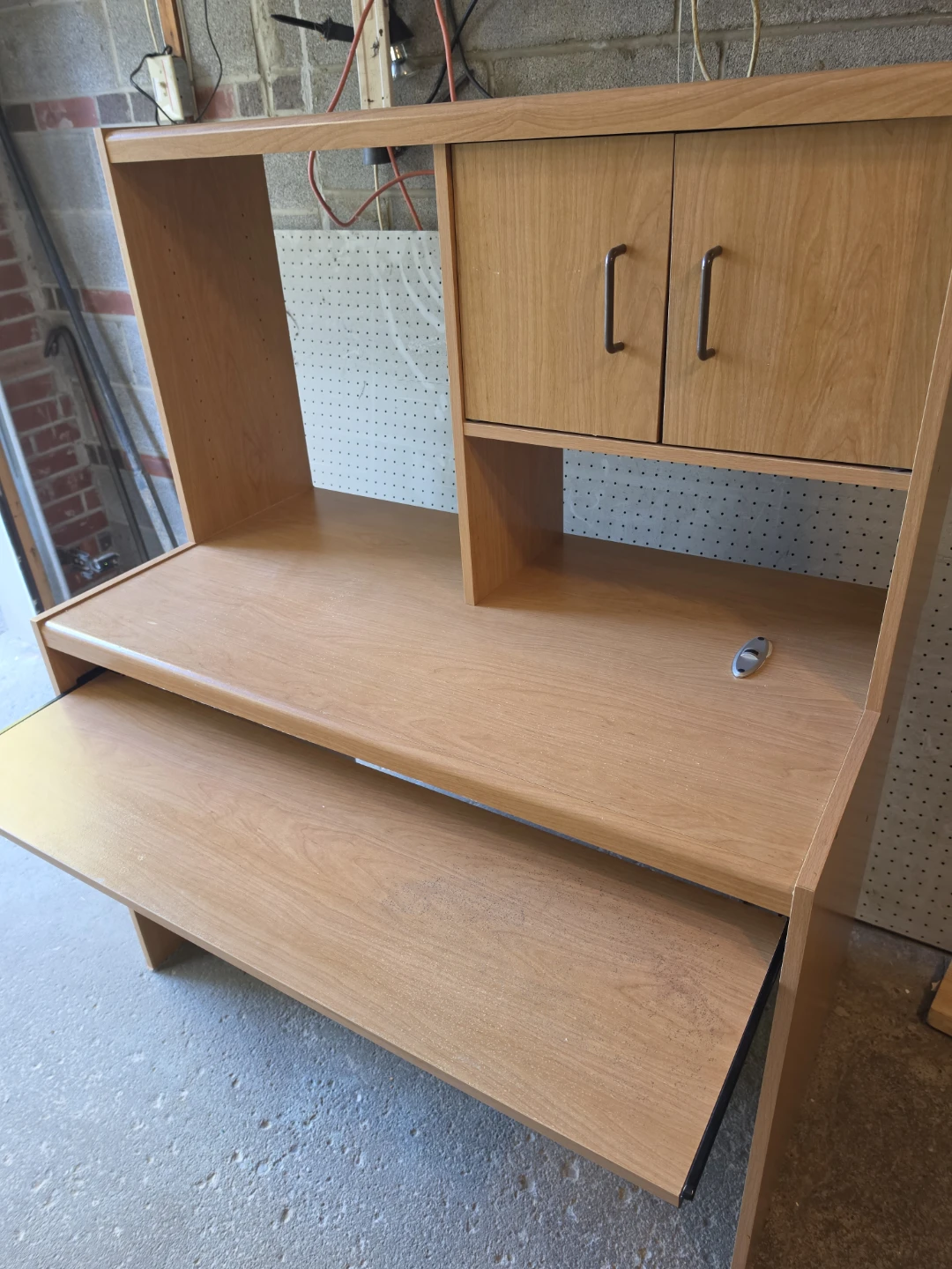 Student Computer desk with hutch - photo 4
