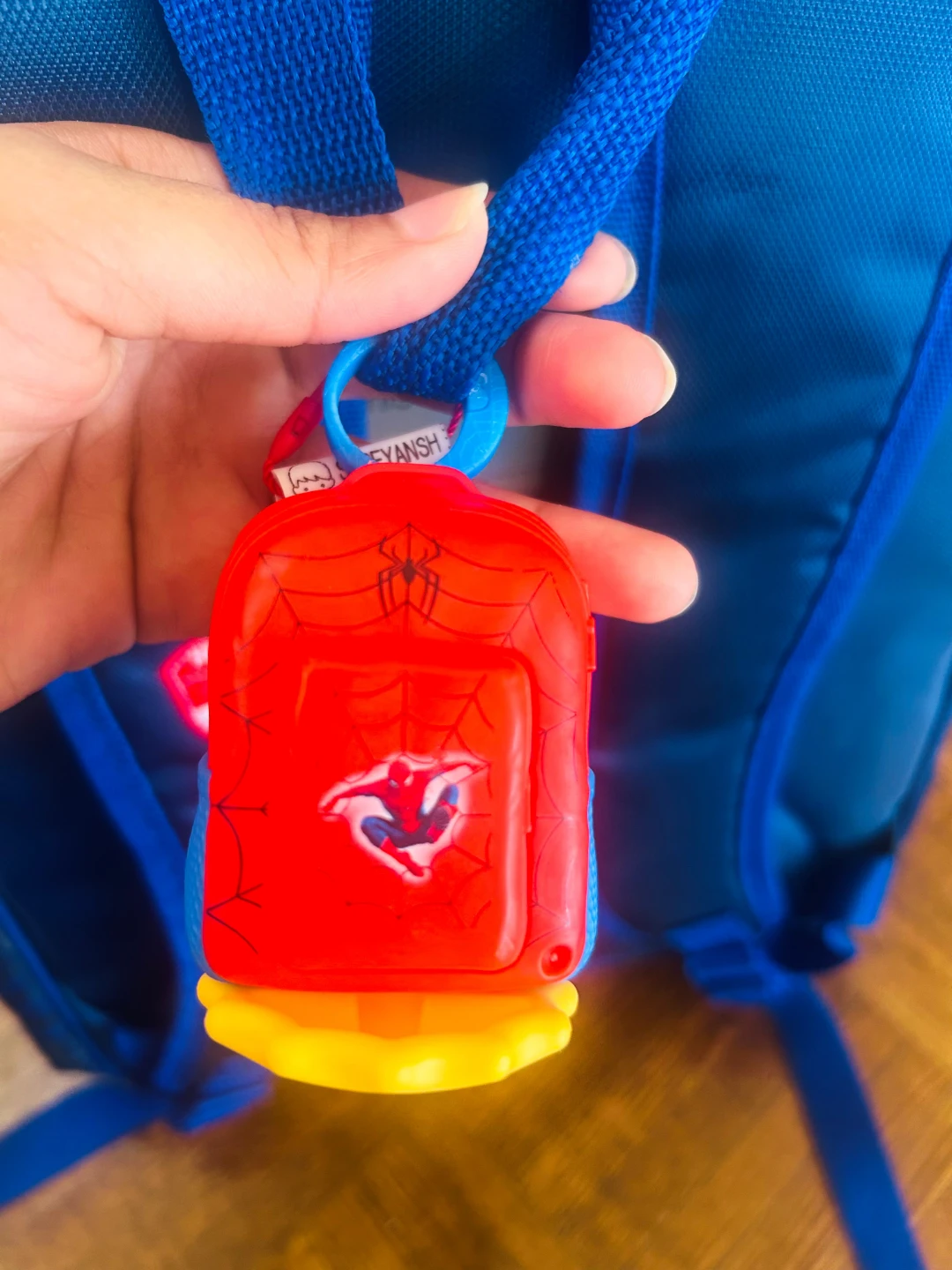 Marvel Spider-Man Kids Backpack with Bonus Keychain - photo 2