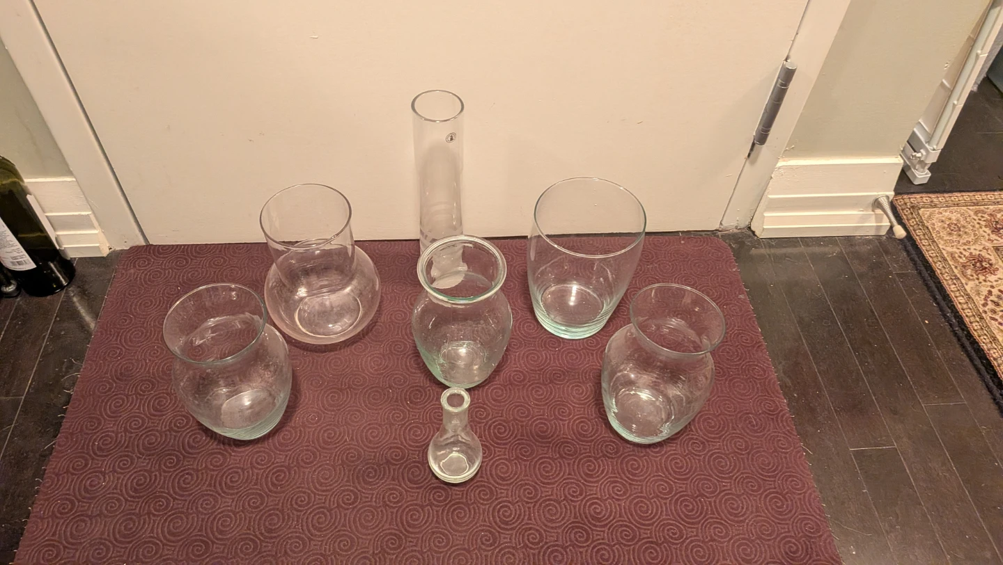 Set of 7 Clear Glass Vases - photo 2