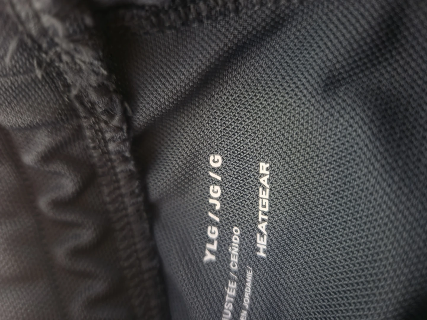 BOY UNDER ARMOUR CLOTHING - photo 4