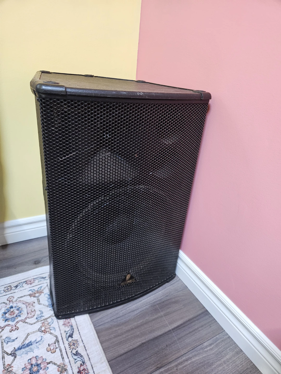 Behringer PA amp and cabinet. - photo 3