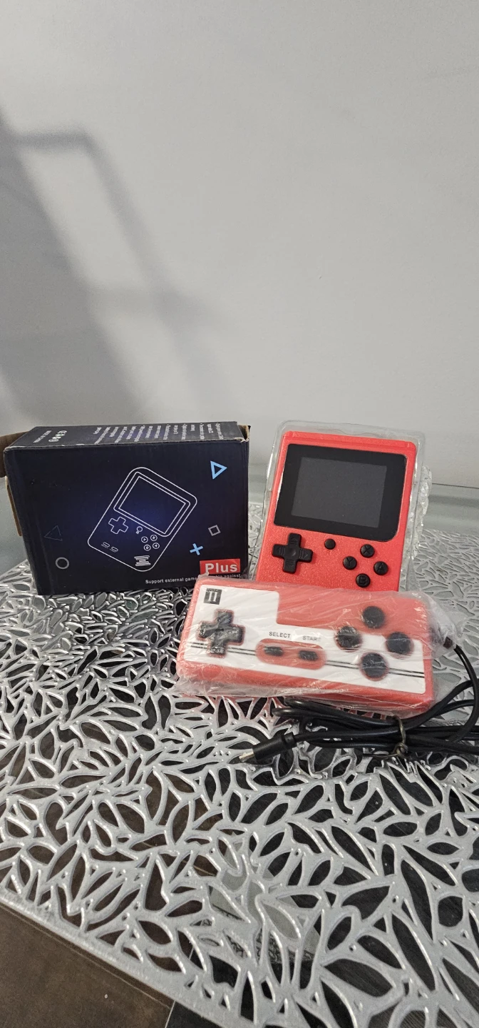 Red Portable Retro Handheld Game Console - photo 4
