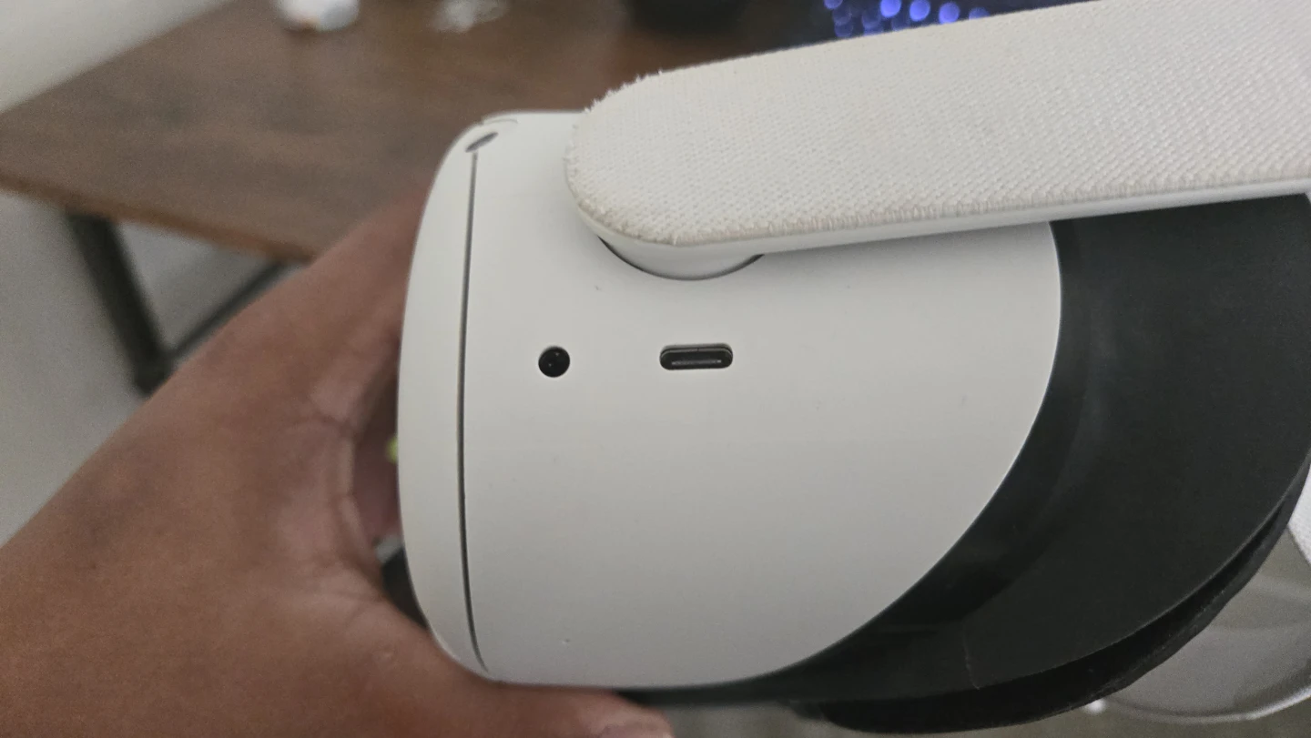 Meta/Oculus Quest 2 - photo 4
