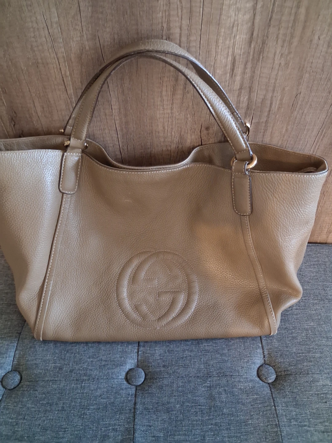 G Soho Leather Tote Bag - photo 2