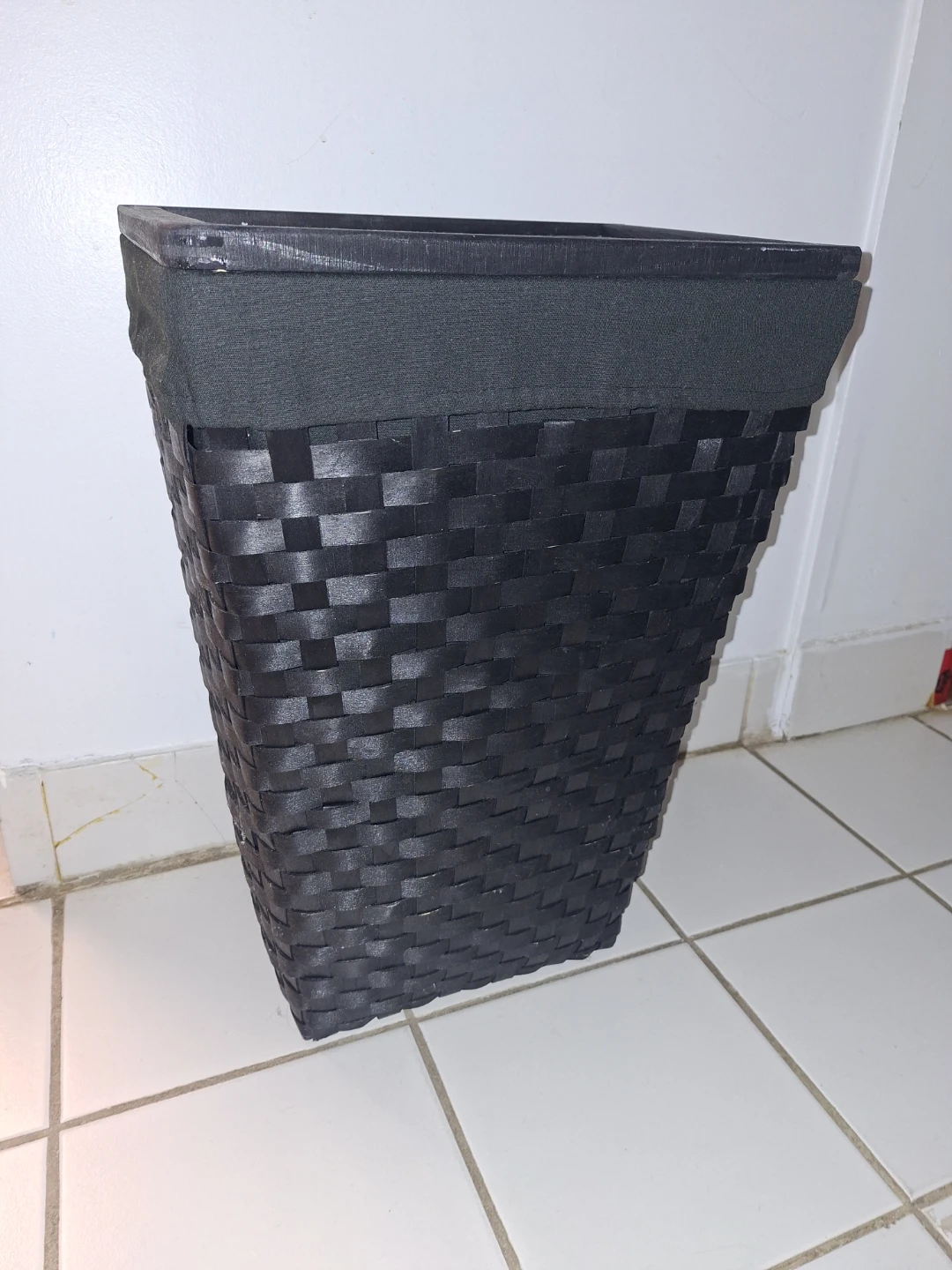 BlWoven Laundry Basket with Liner