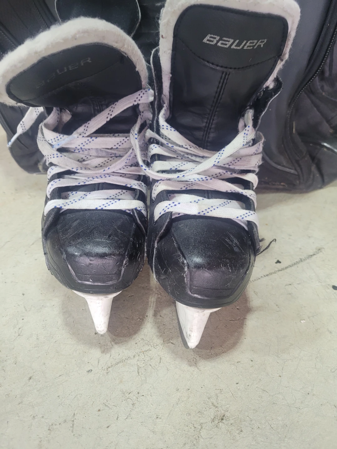 Bauer Supreme ONE.4 Ice Skates Size 2R - photo 2