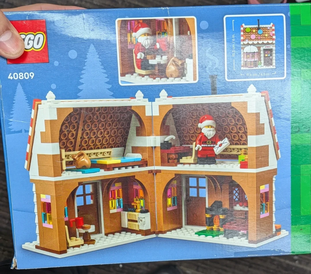 LEGO Festive Gingerbread House 40809