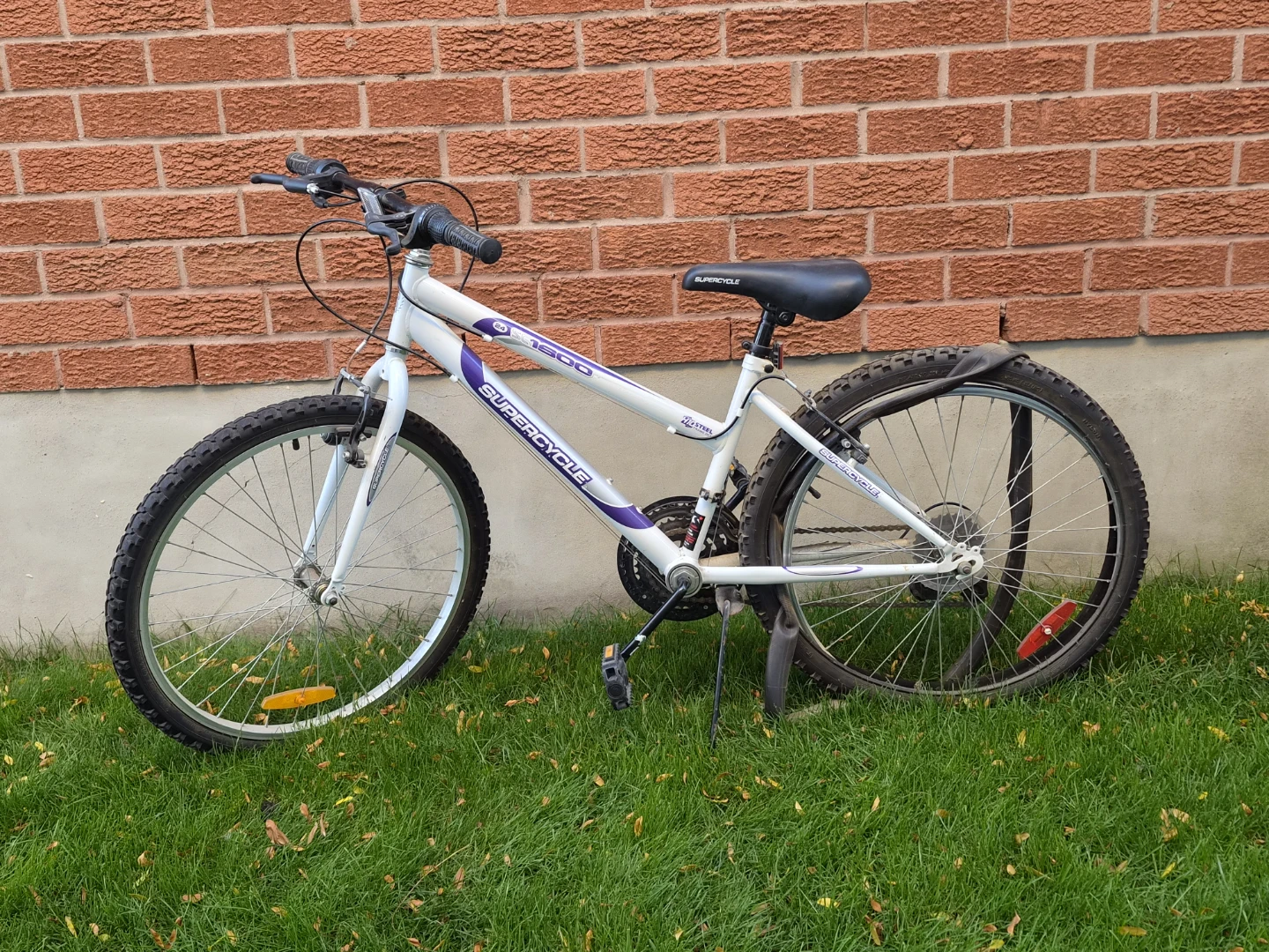 Bicycles for sale - frames are in great shape - photo 3