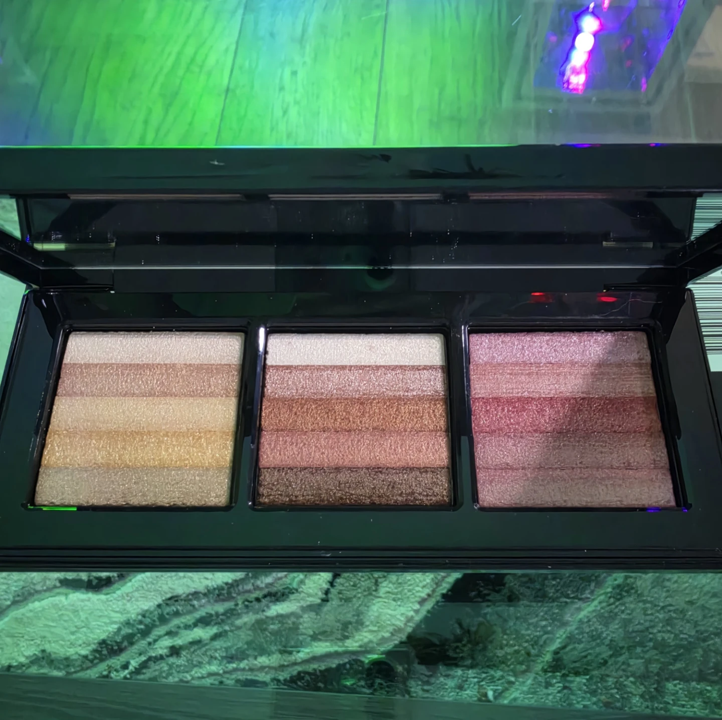 Bobbi Brown Bobbi to Glow Shimmer Brick Palette - photo 4