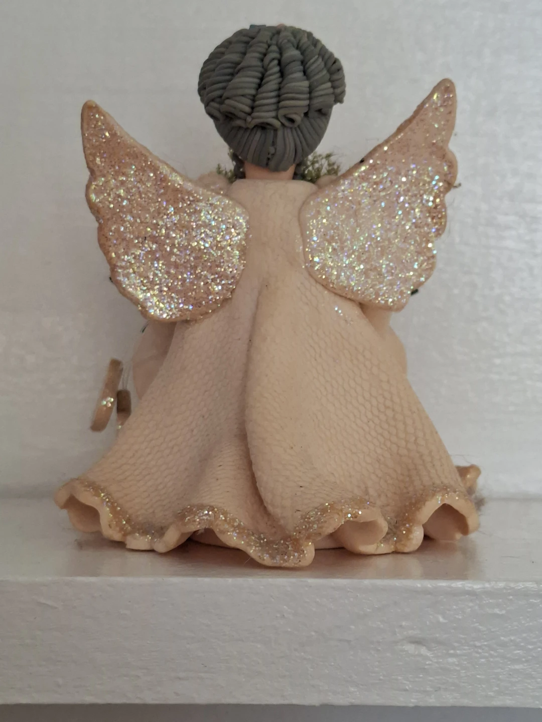 Decorative Angel Figurine with Flowers - photo 3
