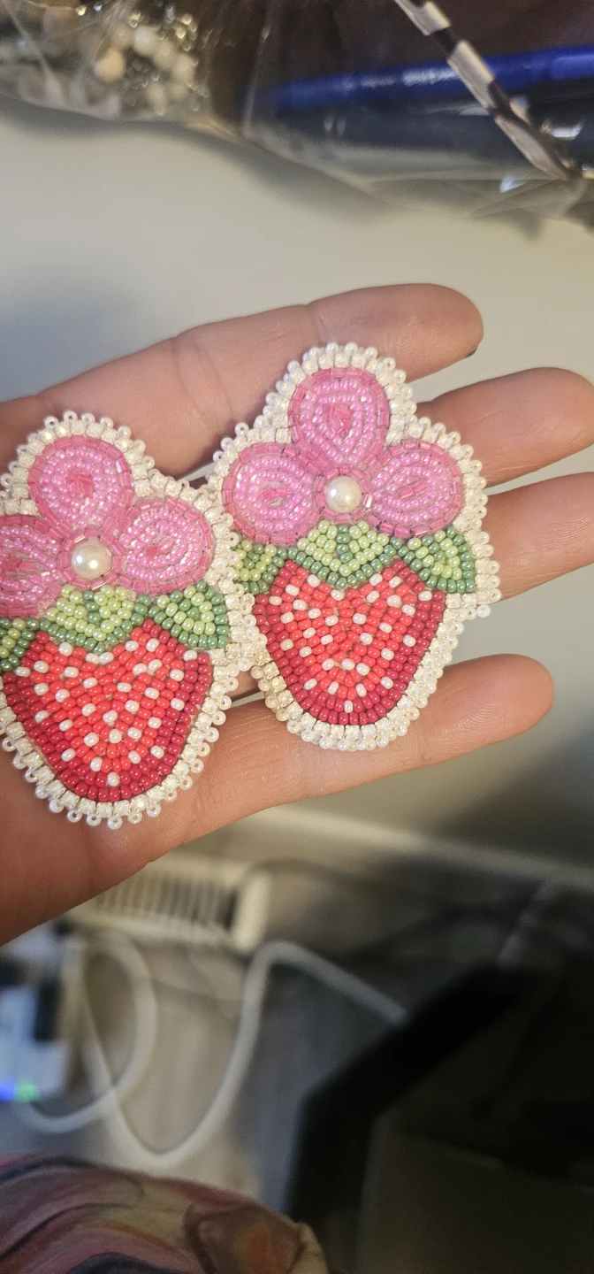 Beaded earrings - photo 4