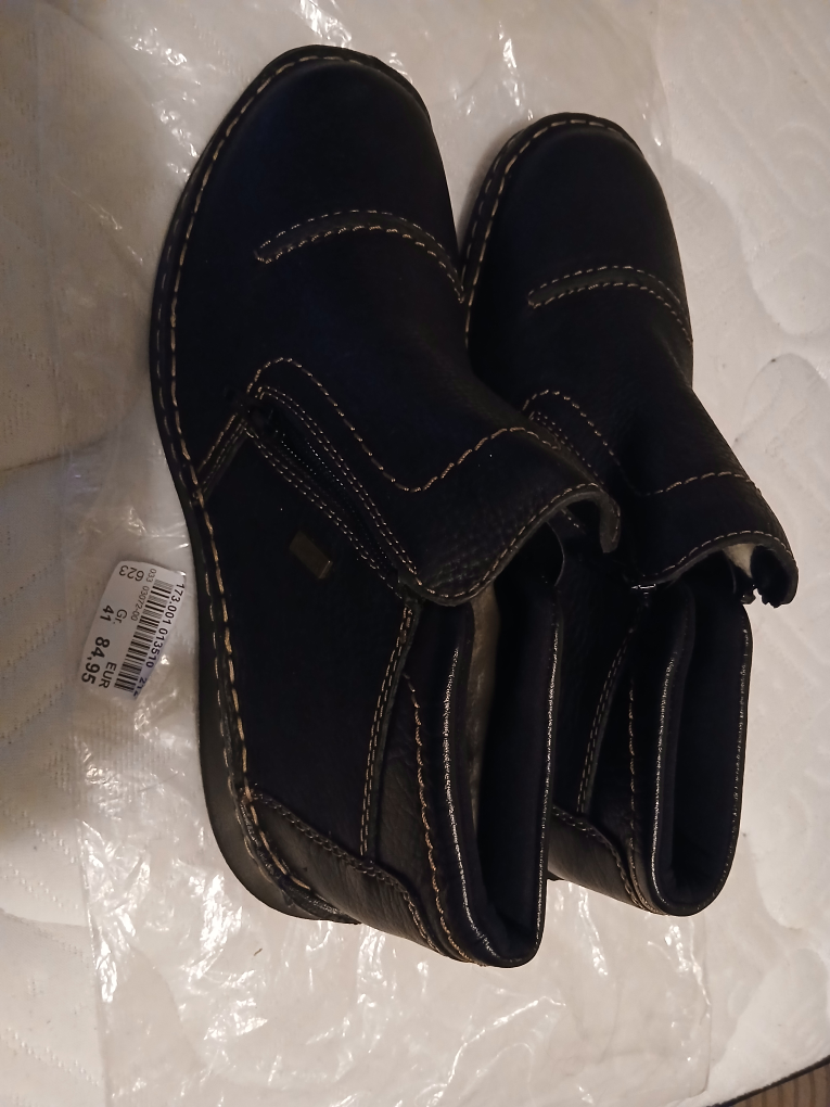 Black Leather Winter Ankle Boots Size 41 - photo 3