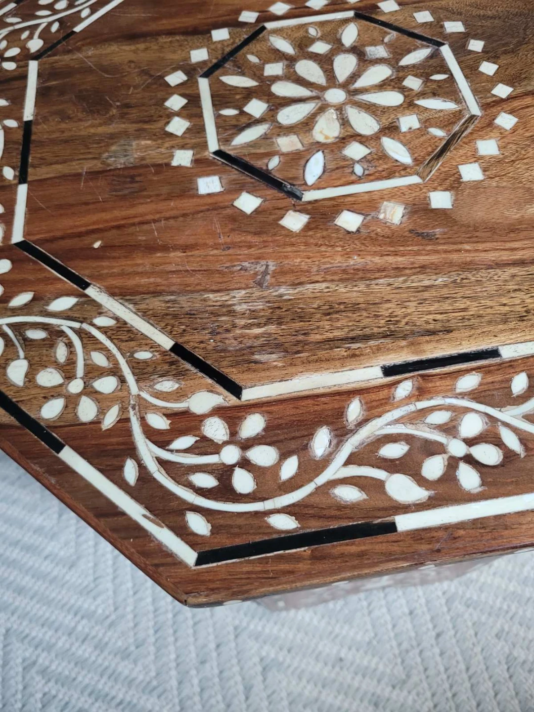 Vintage Anglo Indian Bone Inlay Octagonal Side Table - photo 5