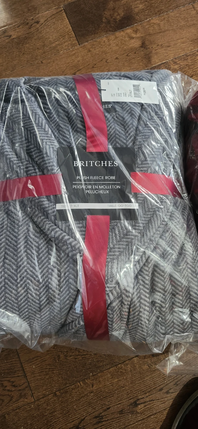 plus sizeBritches Plush Fleece Robes, black, grey, red, xl-4x - photo 4