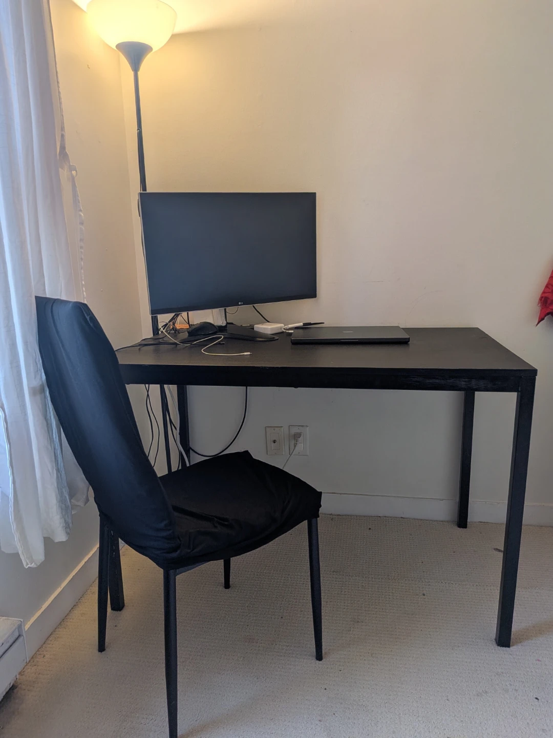 Black table with one chair - photo 3