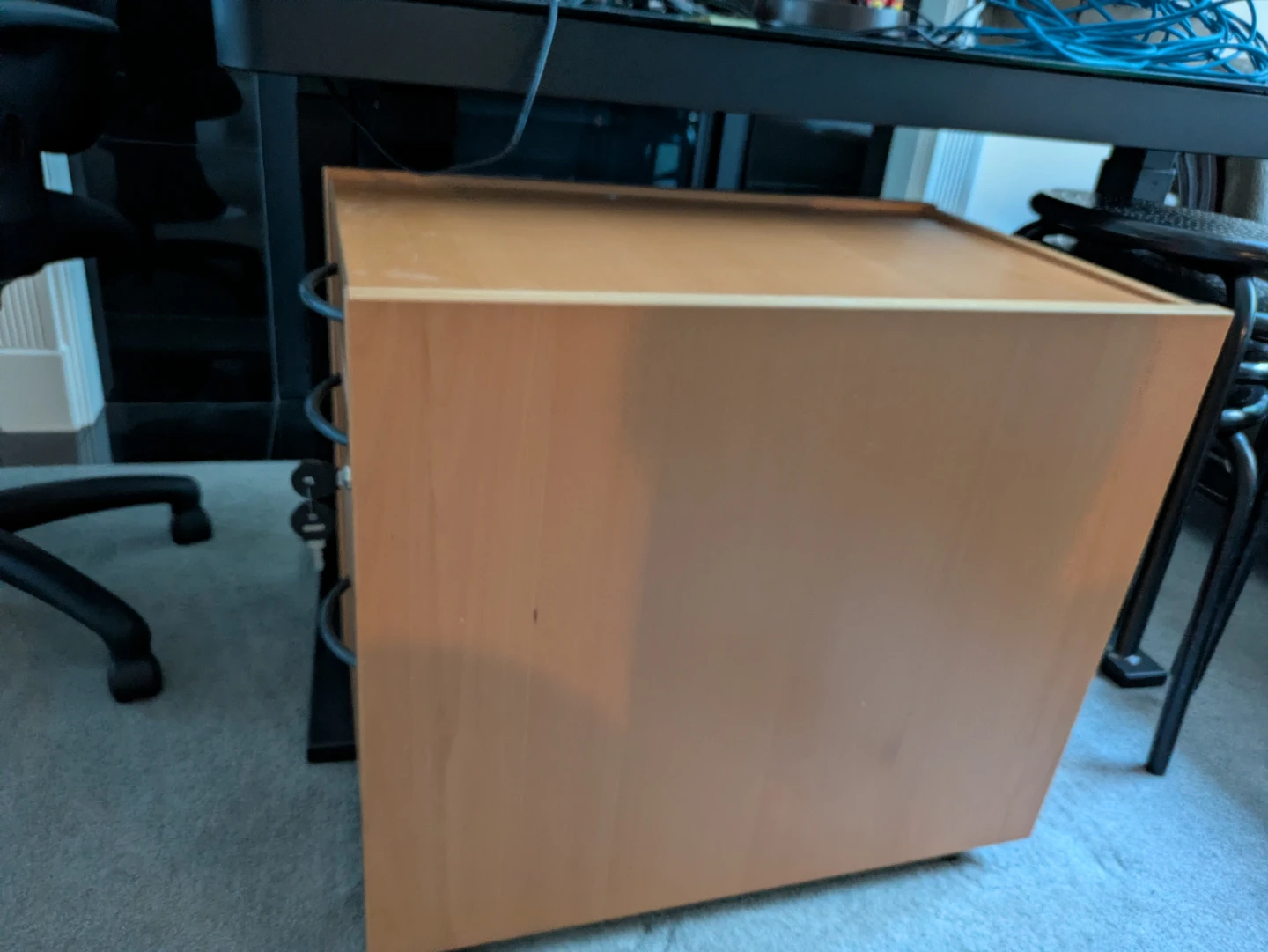 Three-Drawer Filing Cabinet with Key - photo 2