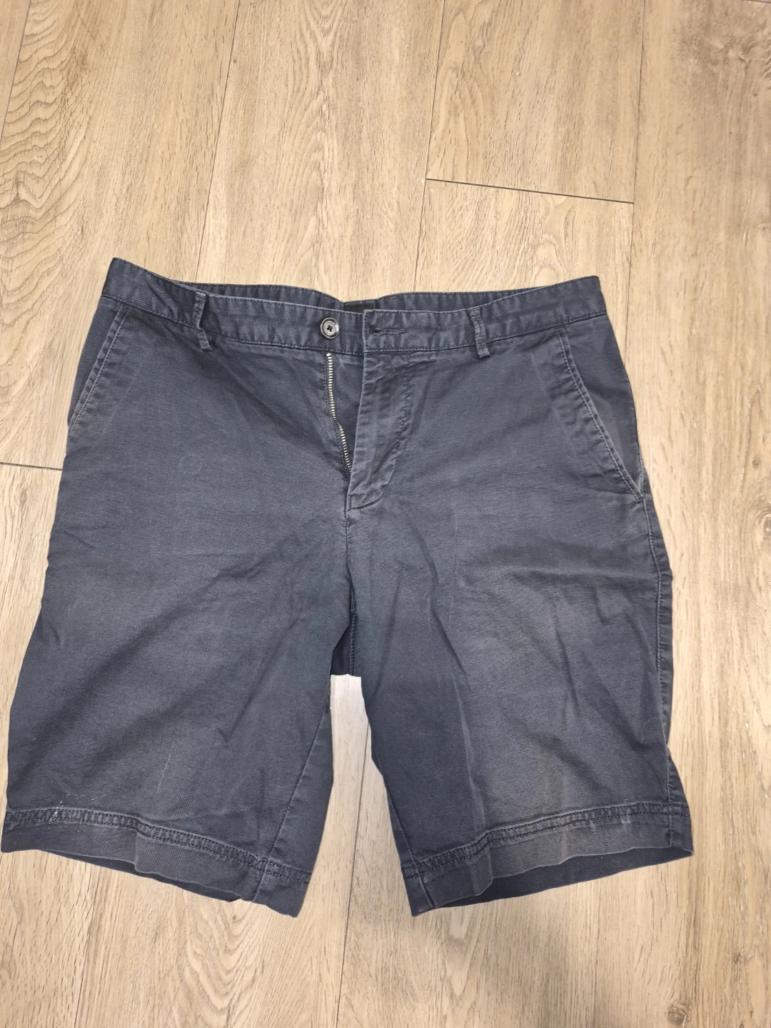 Hugo Boss Navy Blue Shorts size 32 M medium - photo 2