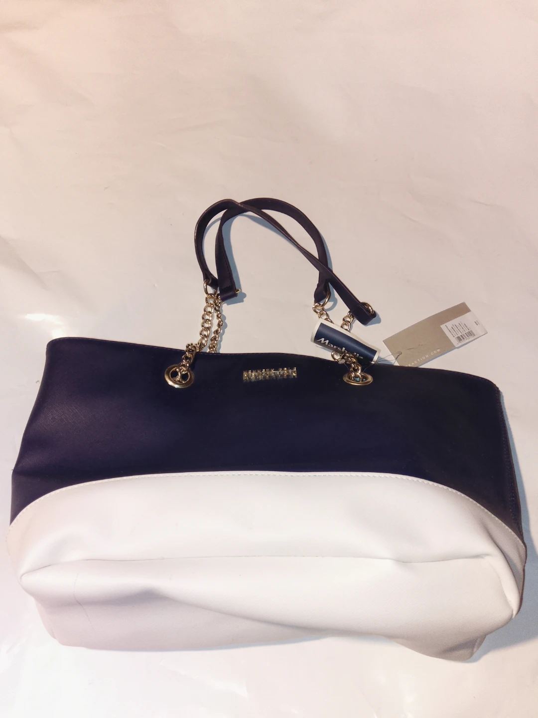 Kenneth Cole Reaction Shoulder Bag
