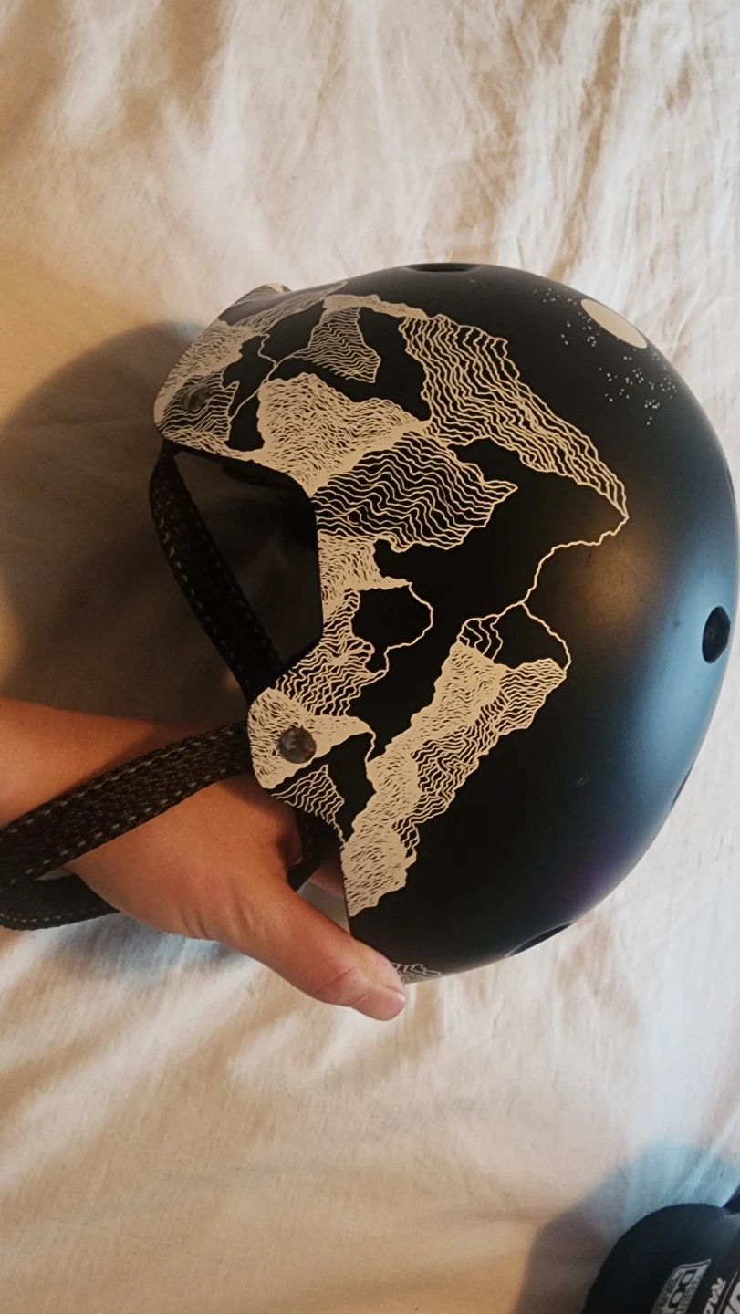 Electra Black Bicycle Helmet - photo 2