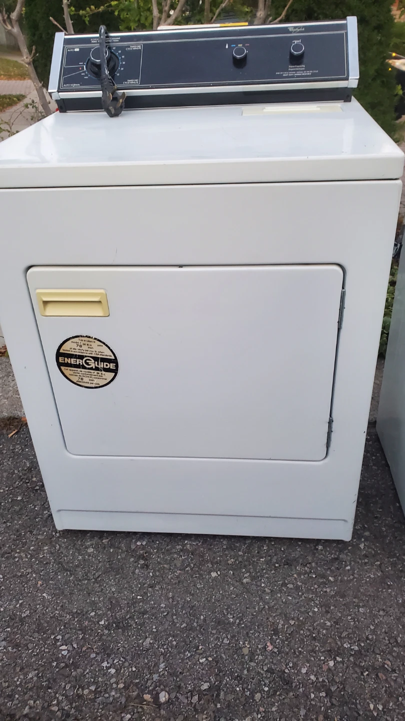 Whirlpool Washer and Dryer Set - photo 2