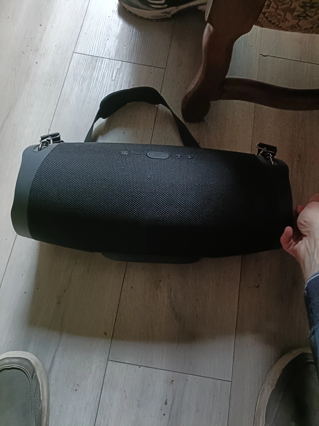 100 watt Bluetooth speaker with built in power bank