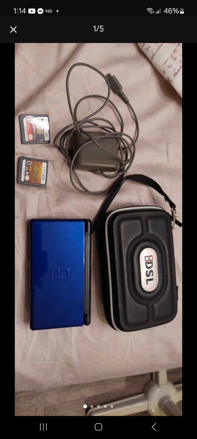 Nintendo DS Lite Blue Console with Carry Case and Games