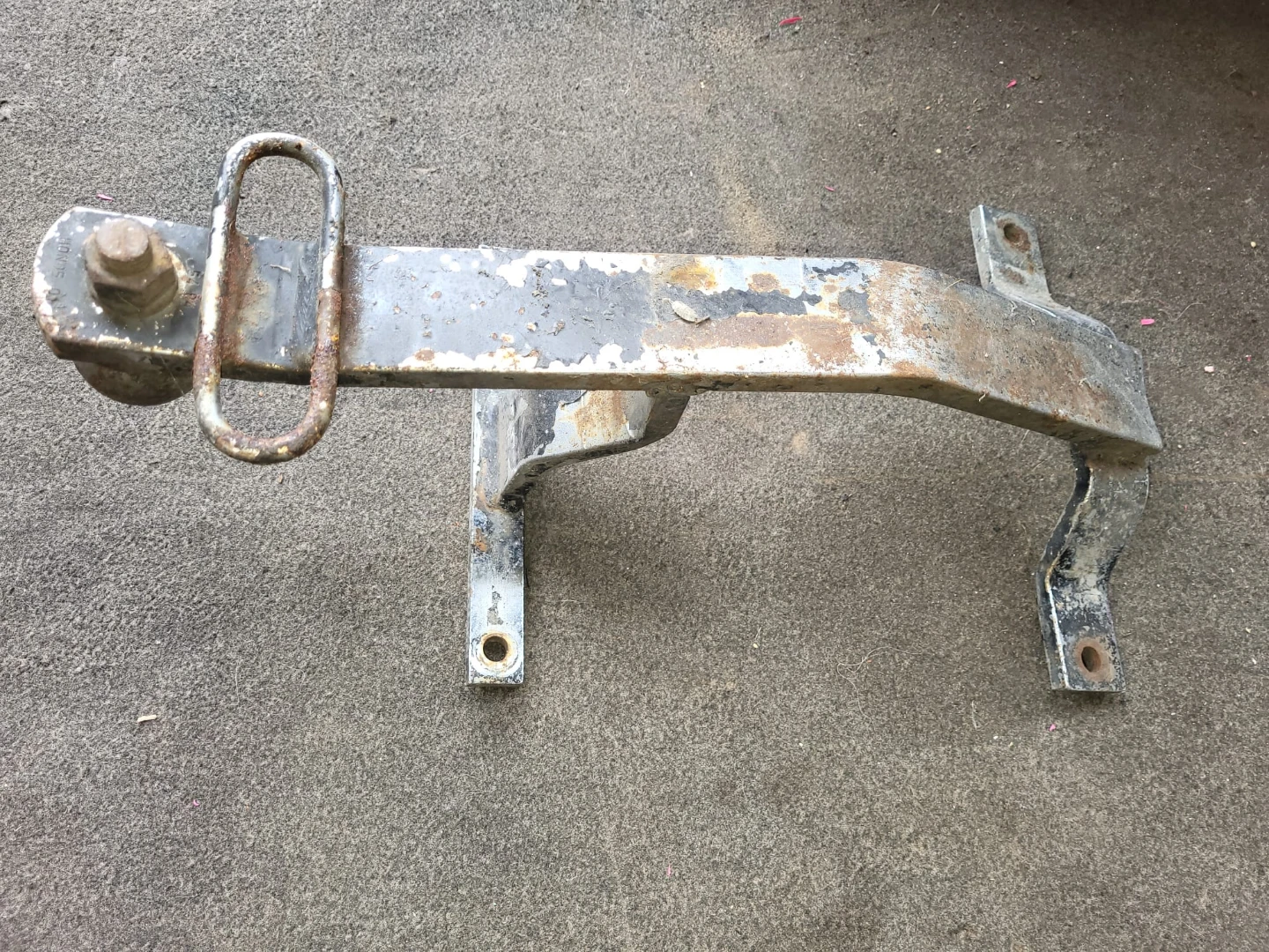 Trailer Hitch Mount - photo 3