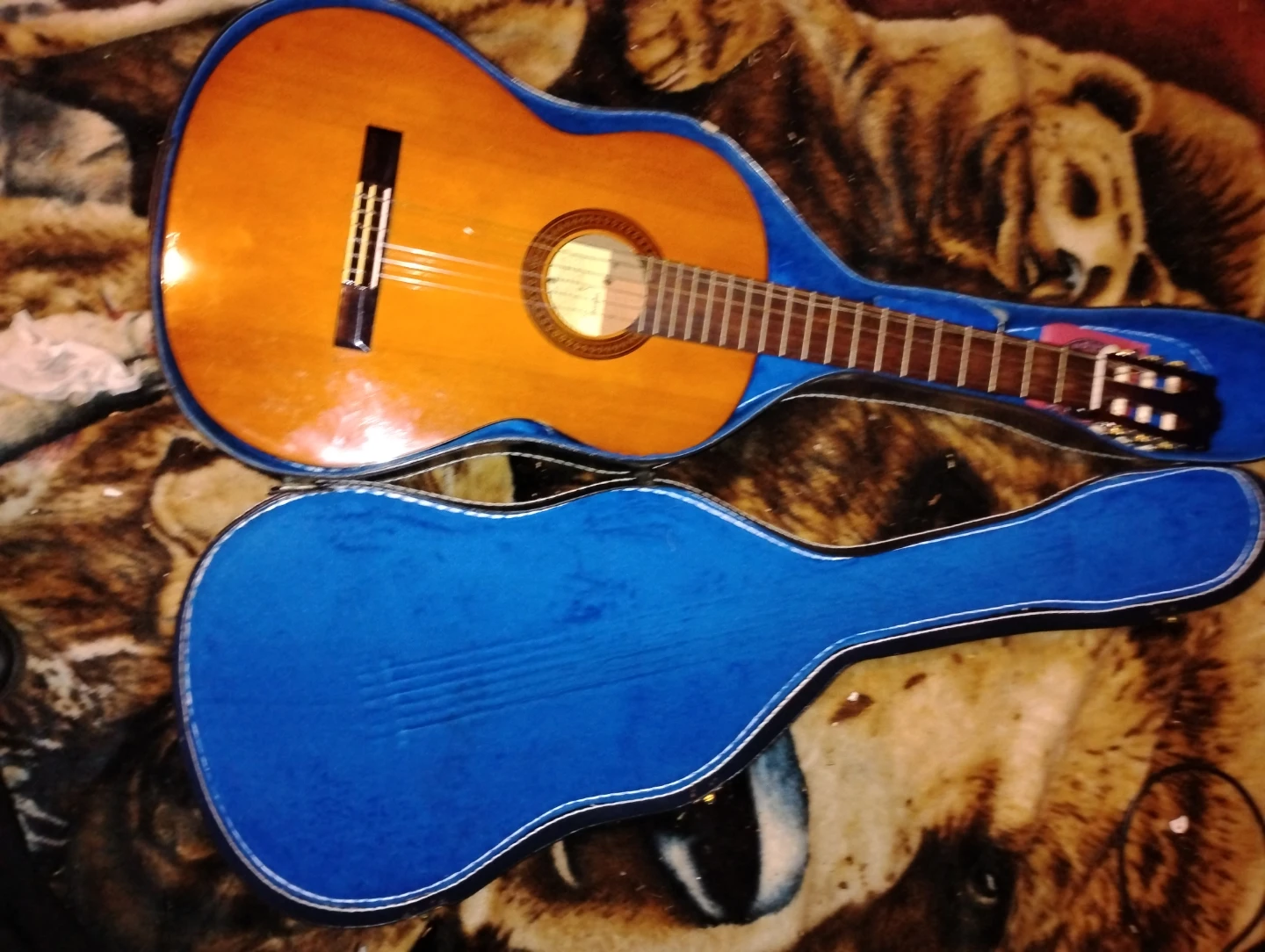 Yamaha G-228 Classical Guitar with Hard Case - photo 4