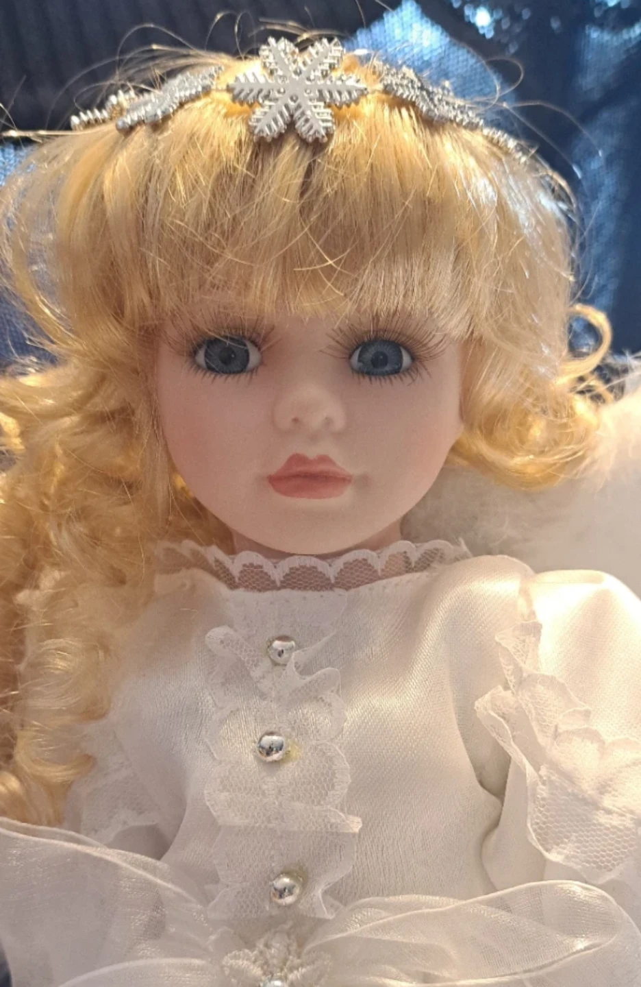 Sabre Collection Porcelain Angel Doll - photo 4