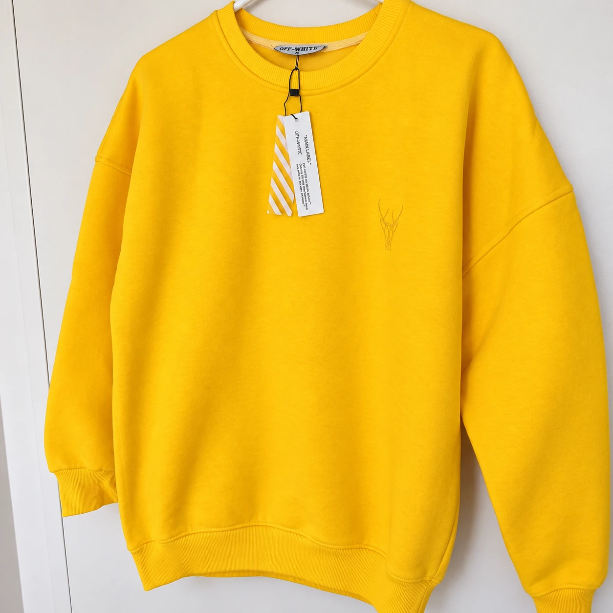 Brand New Oversized Fleece Crewneck Sweatshirt – Size M