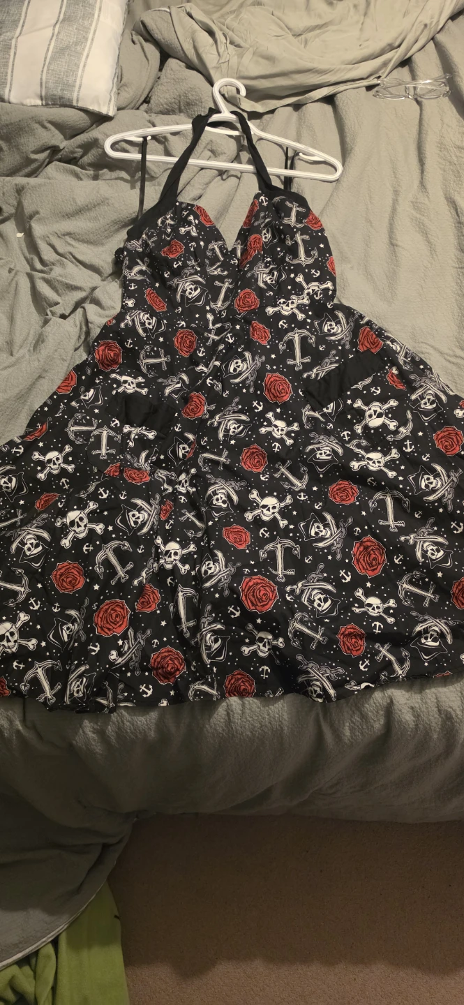Hell Bunny Vixen Skull and Rose Print Dress