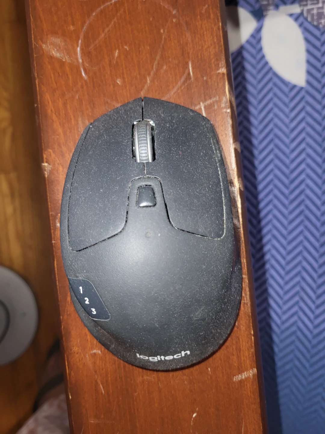 Logitech Multi-Device Wireless Mouse