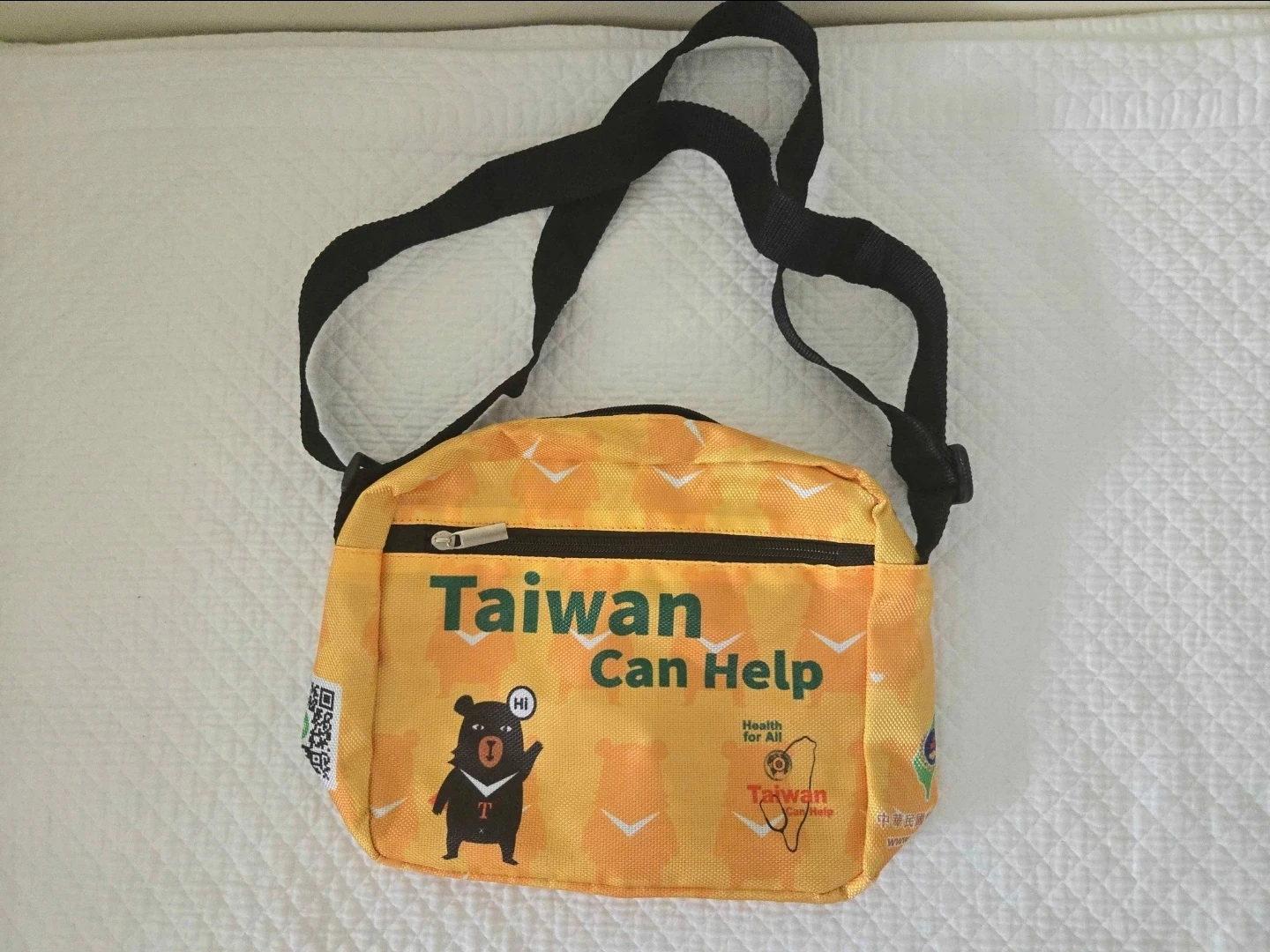 Taiwan Can Help Crossbody Bag