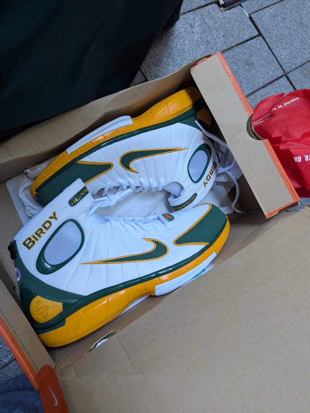 Nike Air Huarache Birdy Shoes