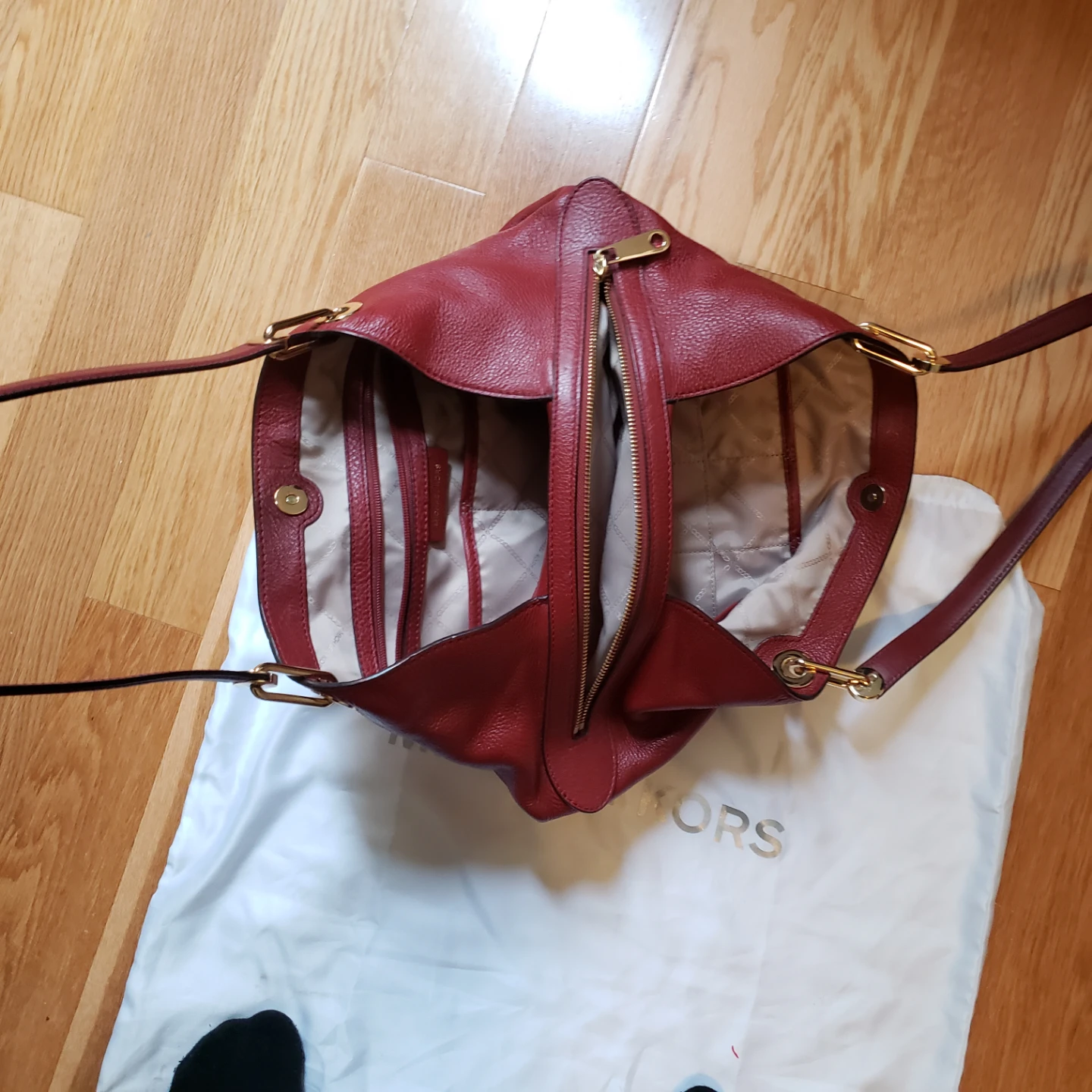 Michael Kors Red Leather Shoulder Bag - photo 2