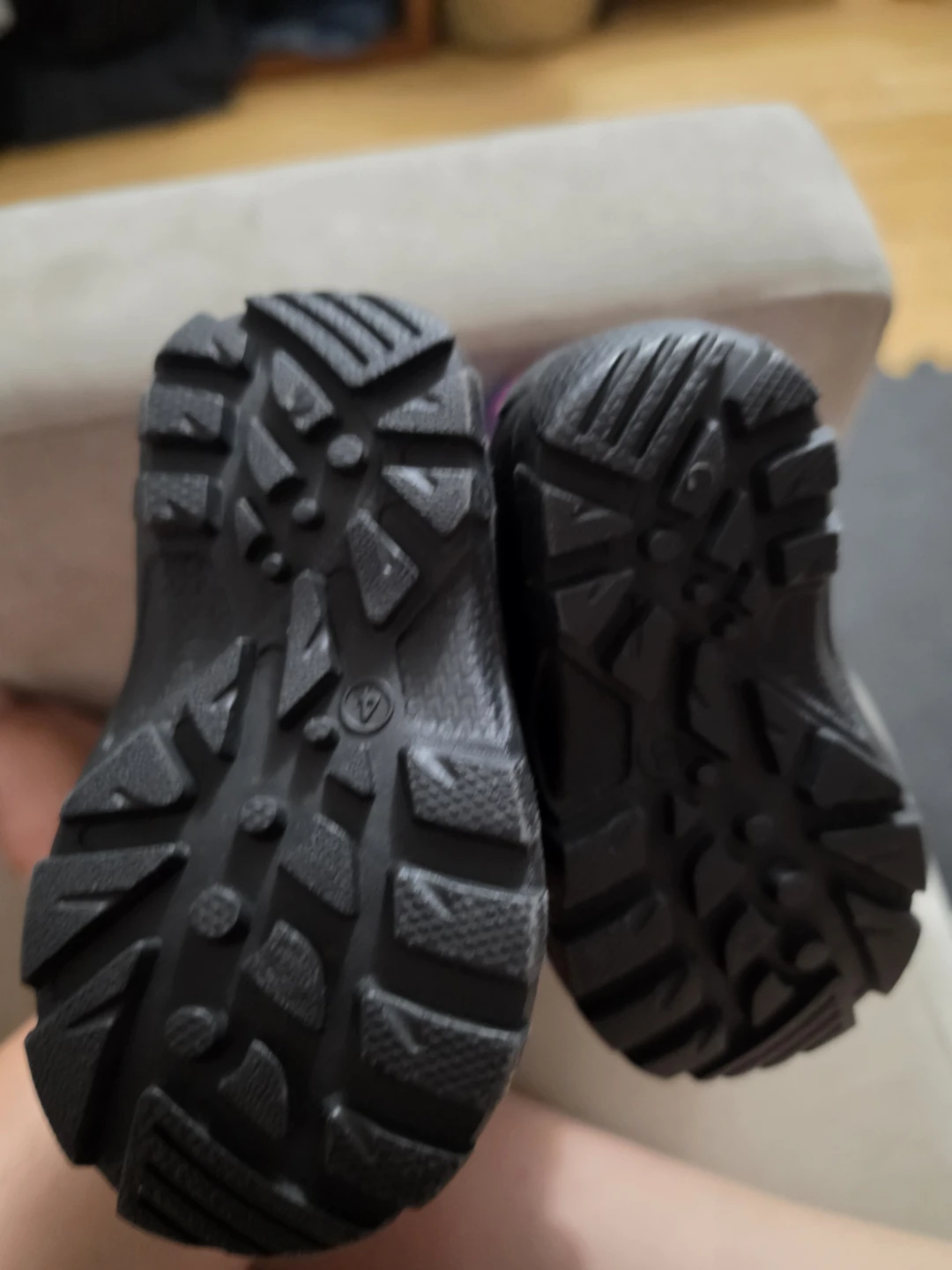 Snow boots Size 4 for toddler - photo 4