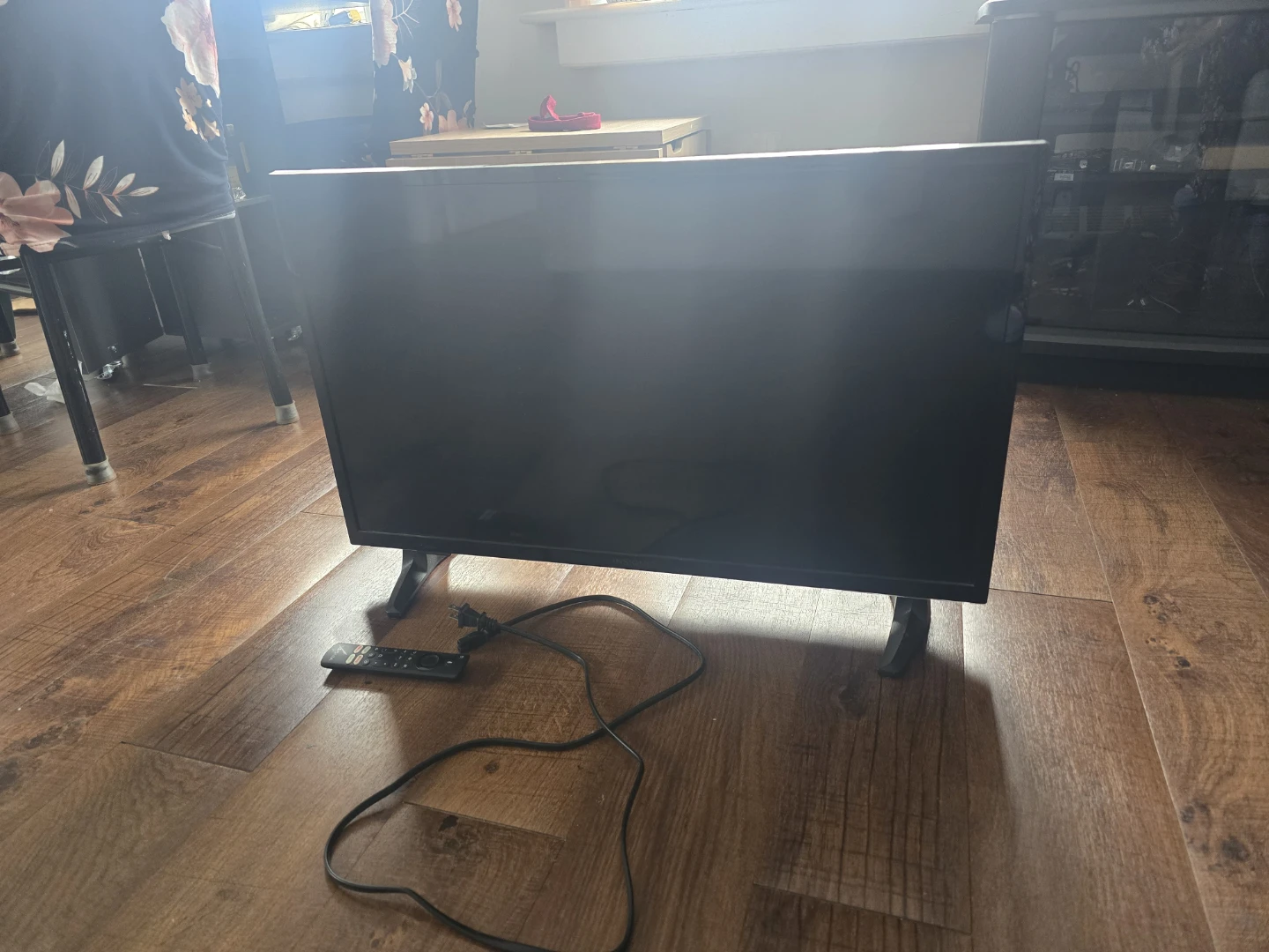 Insignia 32-inch LED TV