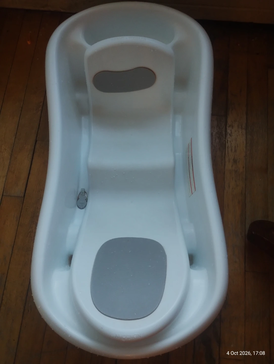 Infant-to-Toddler Baby Bathtub with Kids support - photo 2